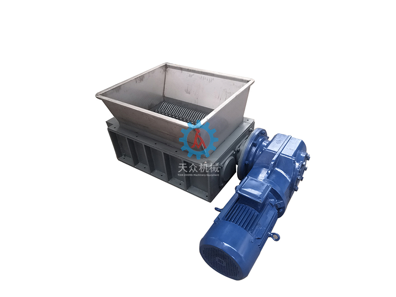 單電機(jī)破碎機(jī).jpg 單電機(jī)破碎機(jī).jpg